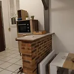 Cosy à Avec Jardin Clôturé De 22 M² * Sedán