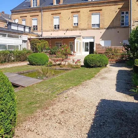 Apartamento Cosy à Avec Jardin Clôturé De 22 M²