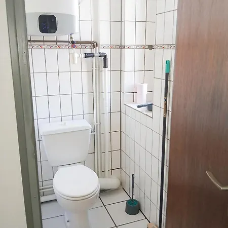 Cosy à Avec Jardin Clôturé De 22 M² Apartamento Sedán