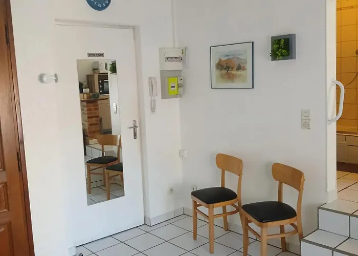 Studio Cosy A Sedan Avec Jardin Cloture De 22 M² Lägenhet